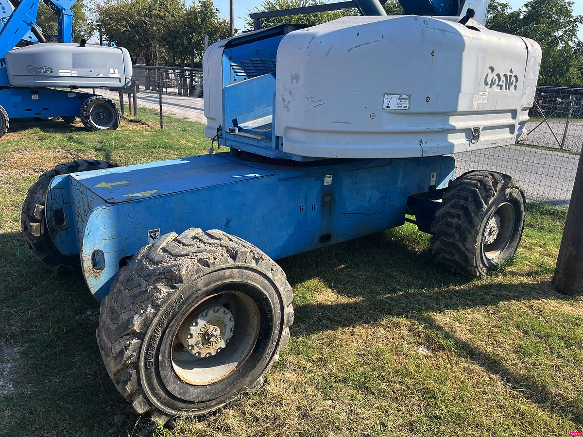 Used 2001 GENIE S-60