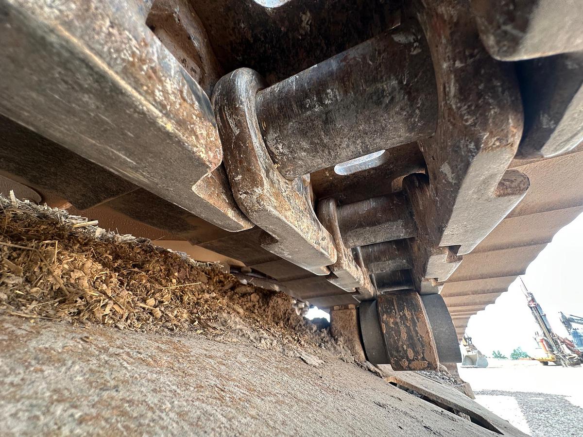 Used 2018 DEERE 380G LC