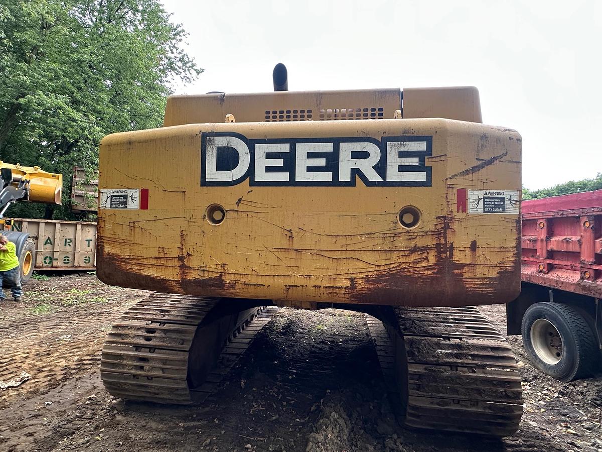 Used 2011 DEERE 450D LC