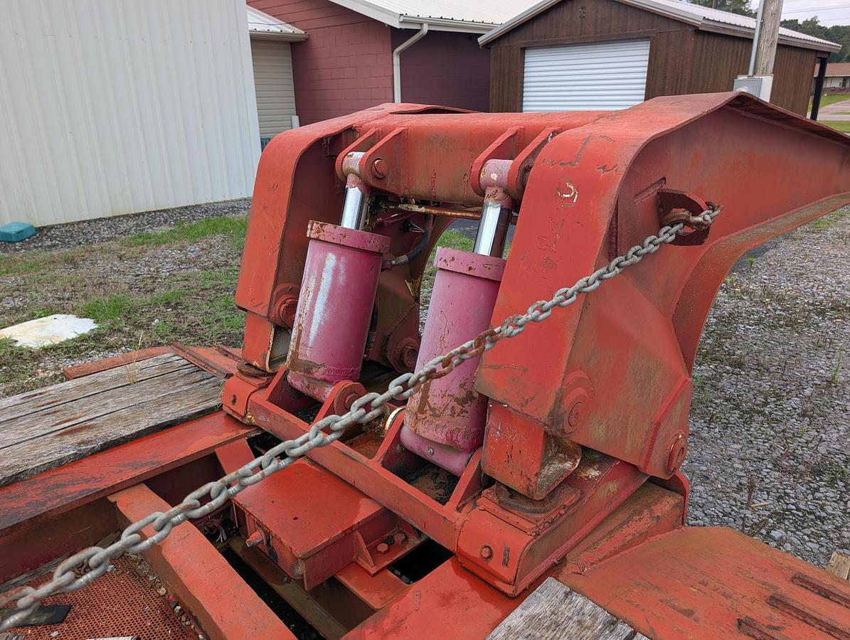 Used 1988 LANDOLL 38 FT