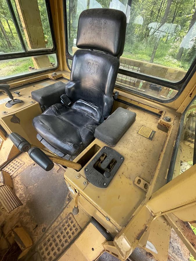 Used 1995 CATERPILLAR D4HXL3