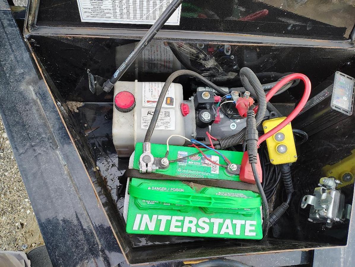 Used 2020 LOAD TRAIL Tandem Axle Dump Trailer 6 x 12