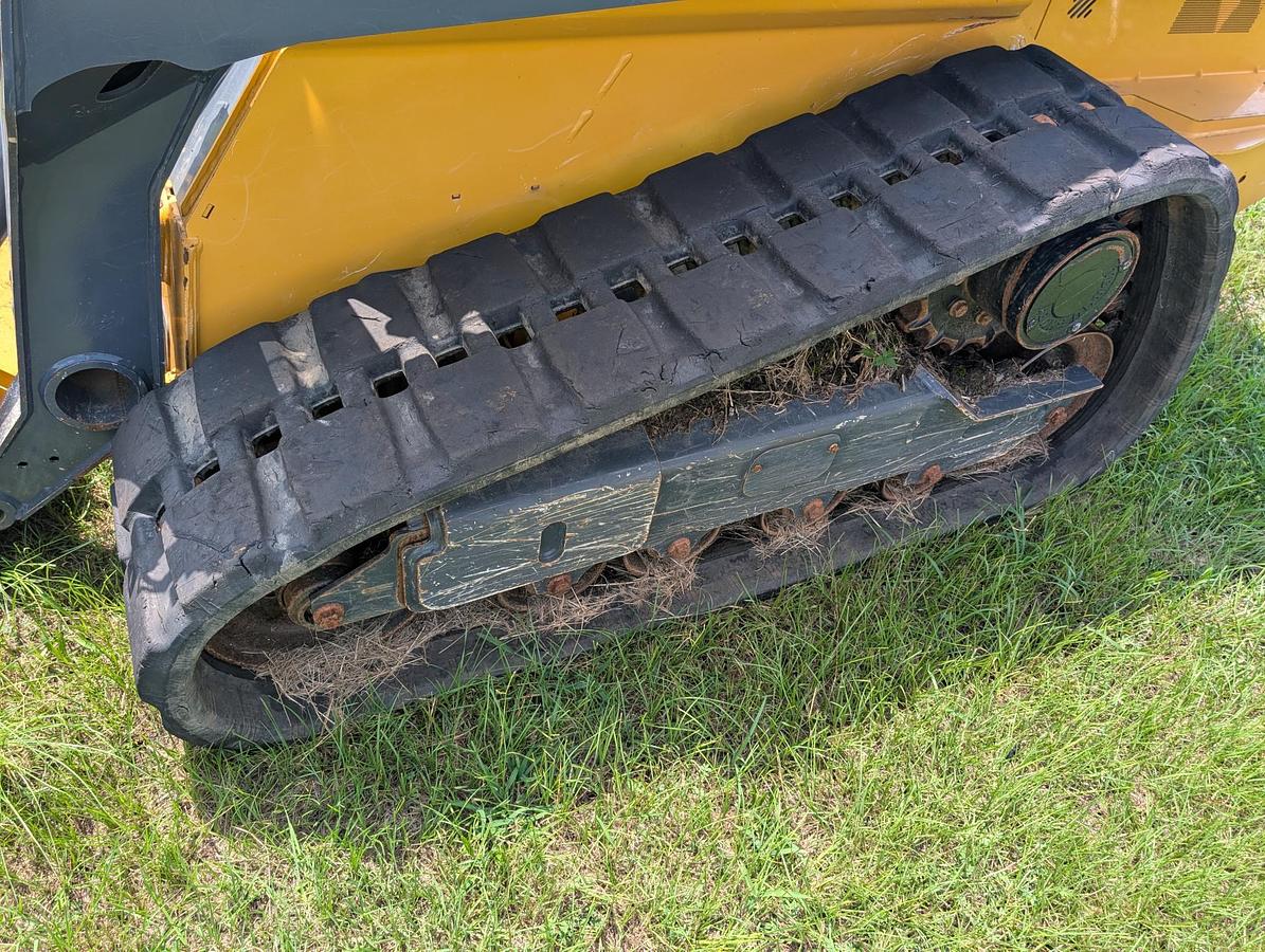 Used 2020 DEERE 325G