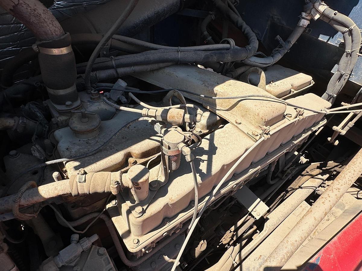 Used 1986 AUTOCAR DK64