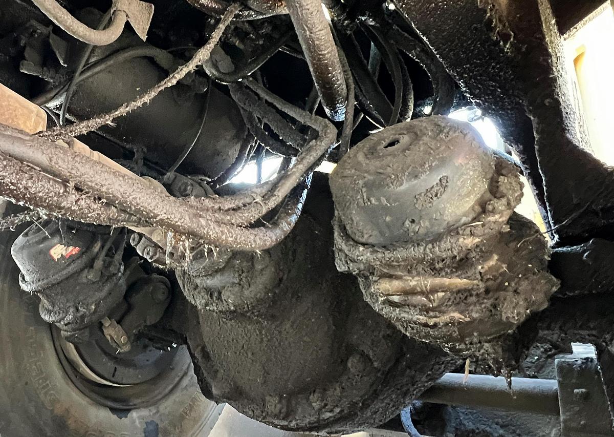 Used 1982 WIGGINS WD228y