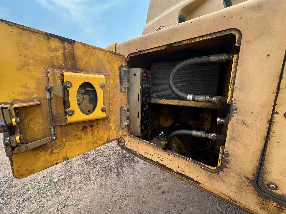 Used 2003 DEERE 400D