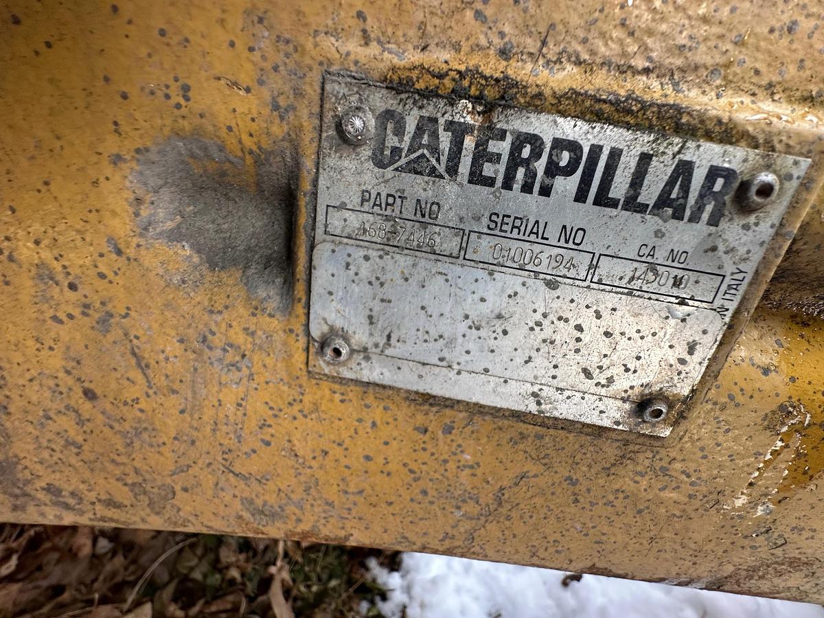 Used 2004 CATERPILLAR 420D IT