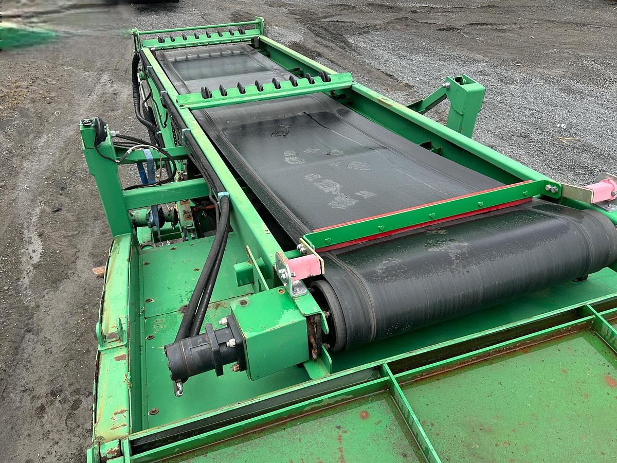 Used 2019 MCCLOSKEY 733RE