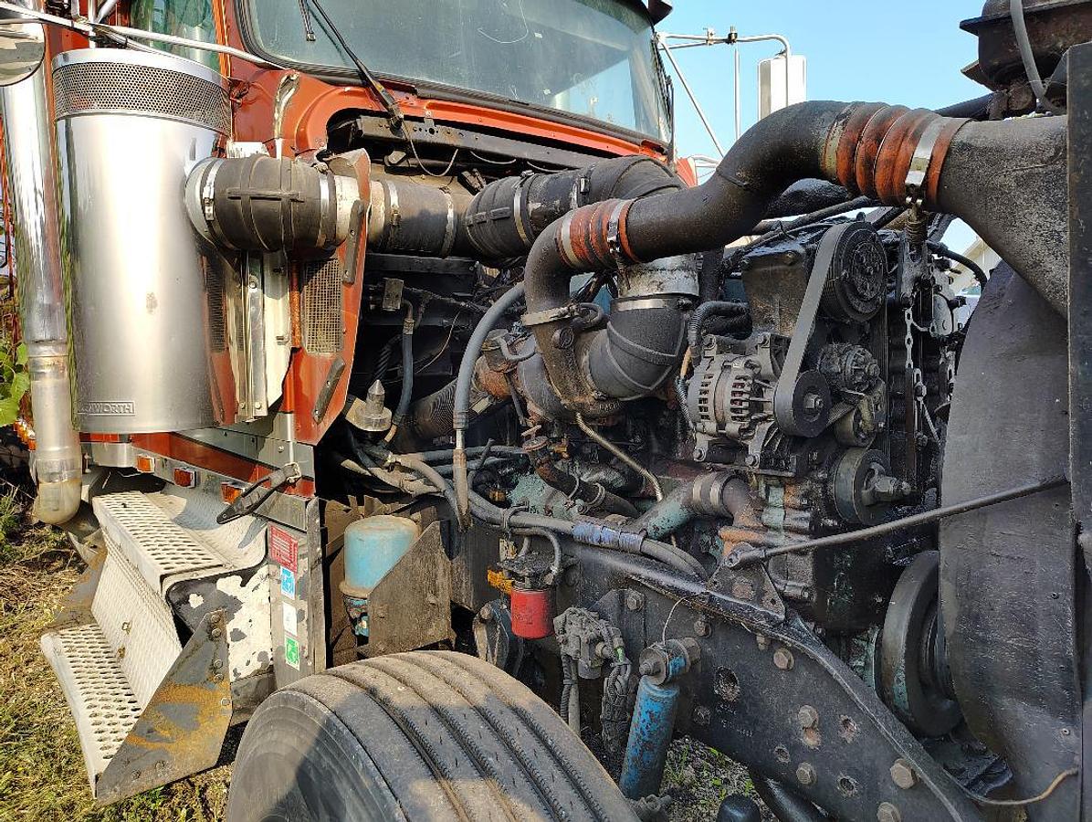 Used 2000 KENWORTH W900