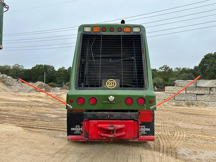 Used 2007 OSHKOSH S-2346