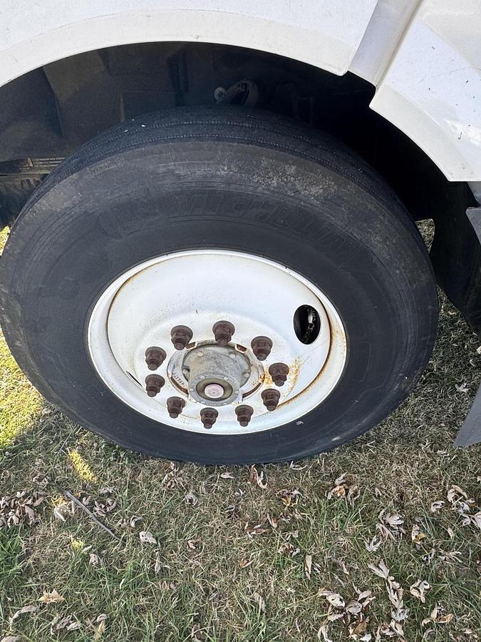 Used 2007 VOLVO VNL42T