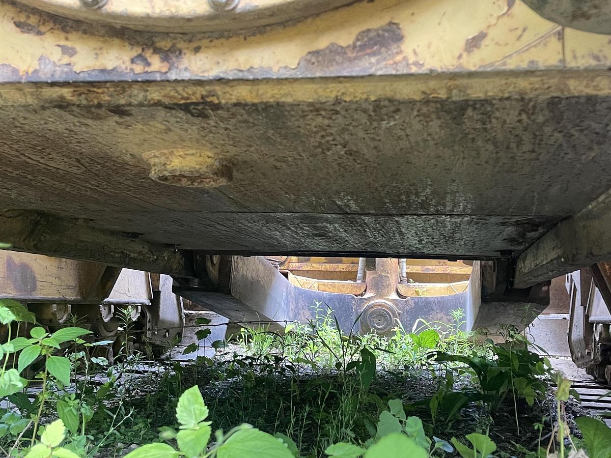 Used 1995 CATERPILLAR D4HXL3