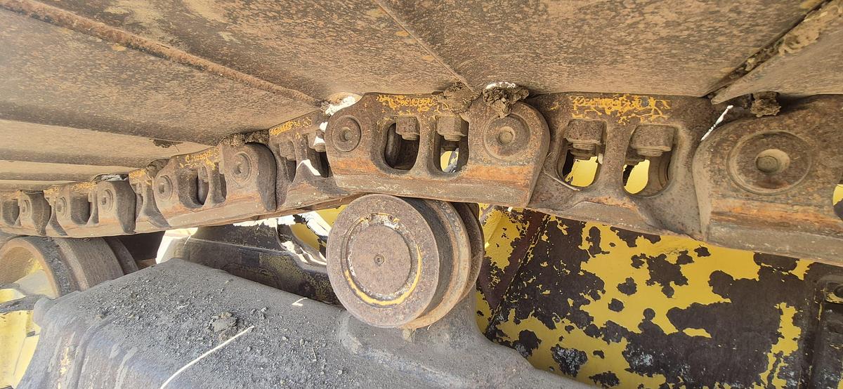 Used 2016 KOMATSU D61PX-24