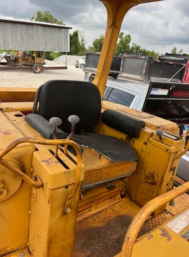 Used 1982 CATERPILLAR 955L