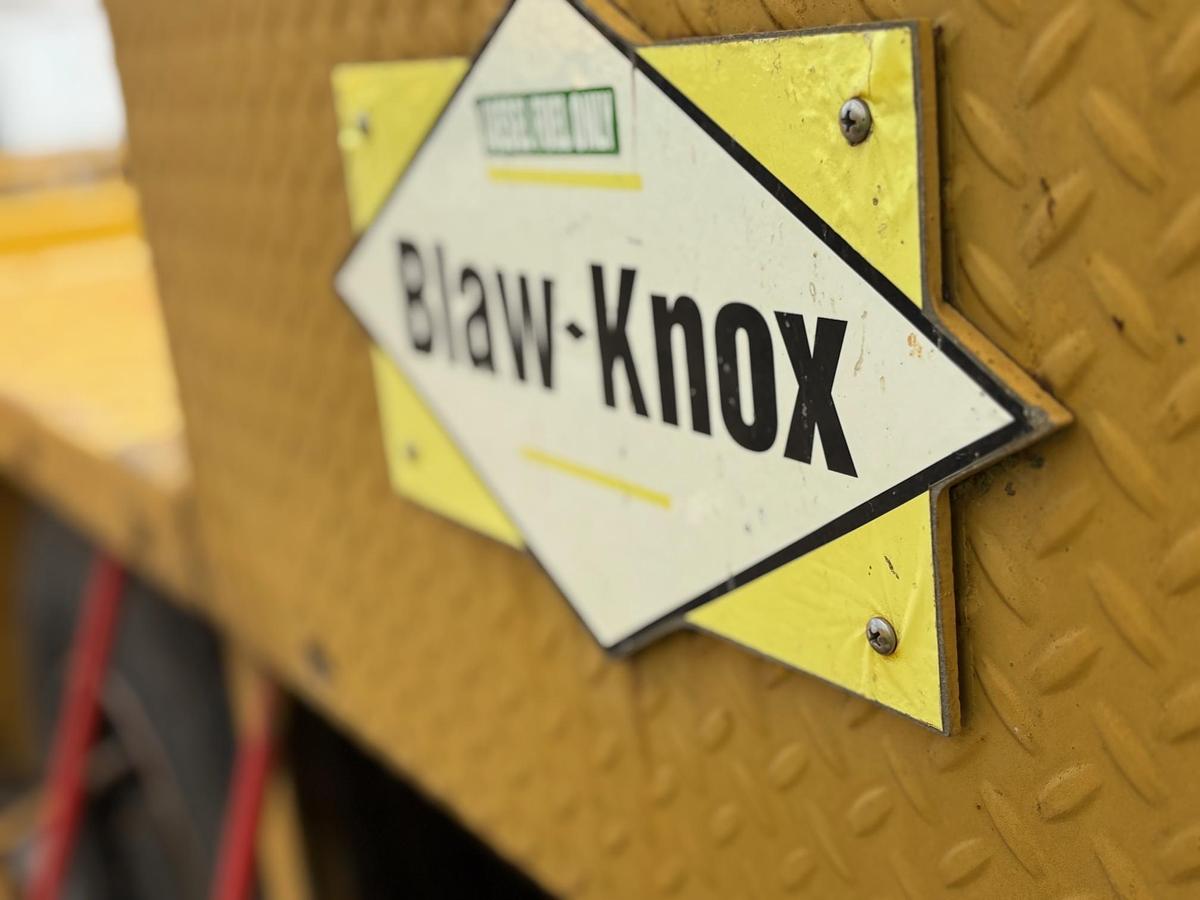 Used 1984 BLAW-KNOX RW100