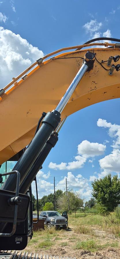 Used 2019 HYUNDAI HX380L