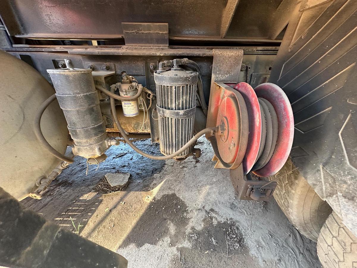 Used 1986 AUTOCAR DK64