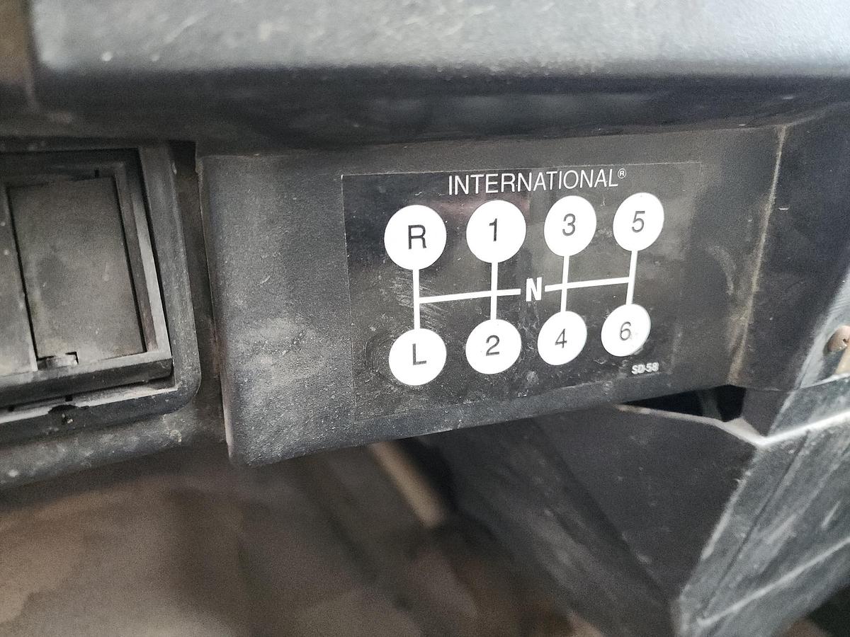 Used 1993 INTERNATIONAL 4700  4x2