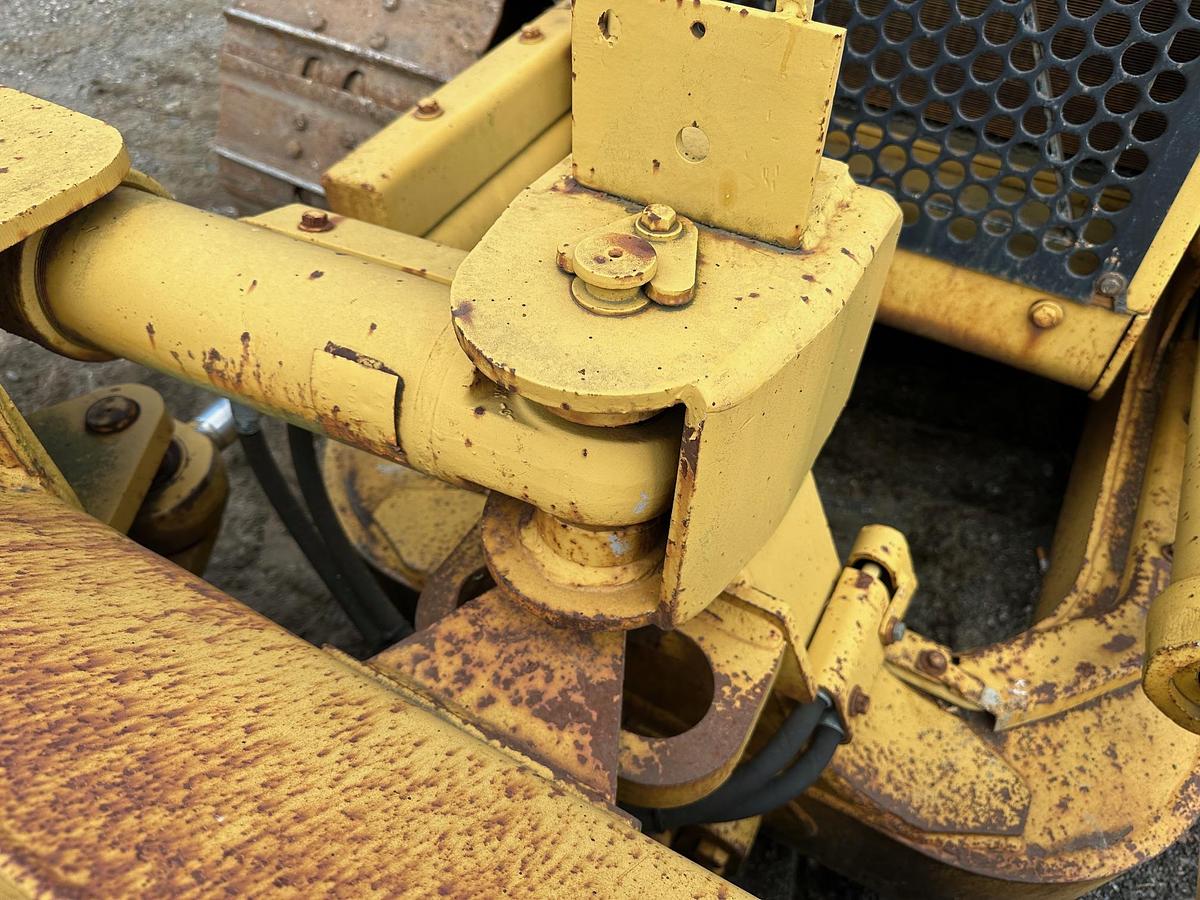 Used 1994 CATERPILLAR D3C III