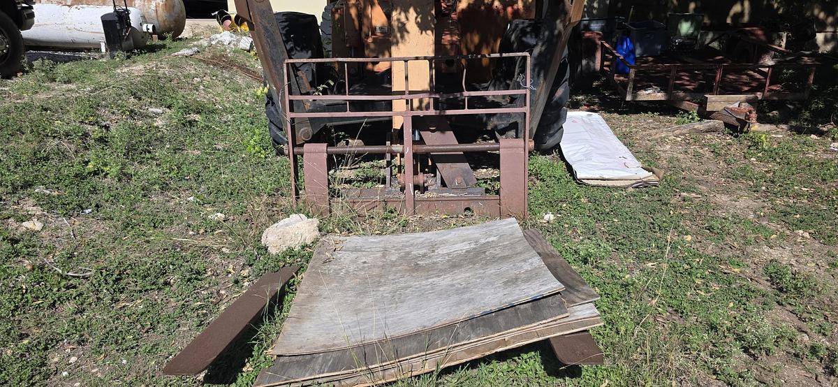 Used 1994 SKY TRAK 10054