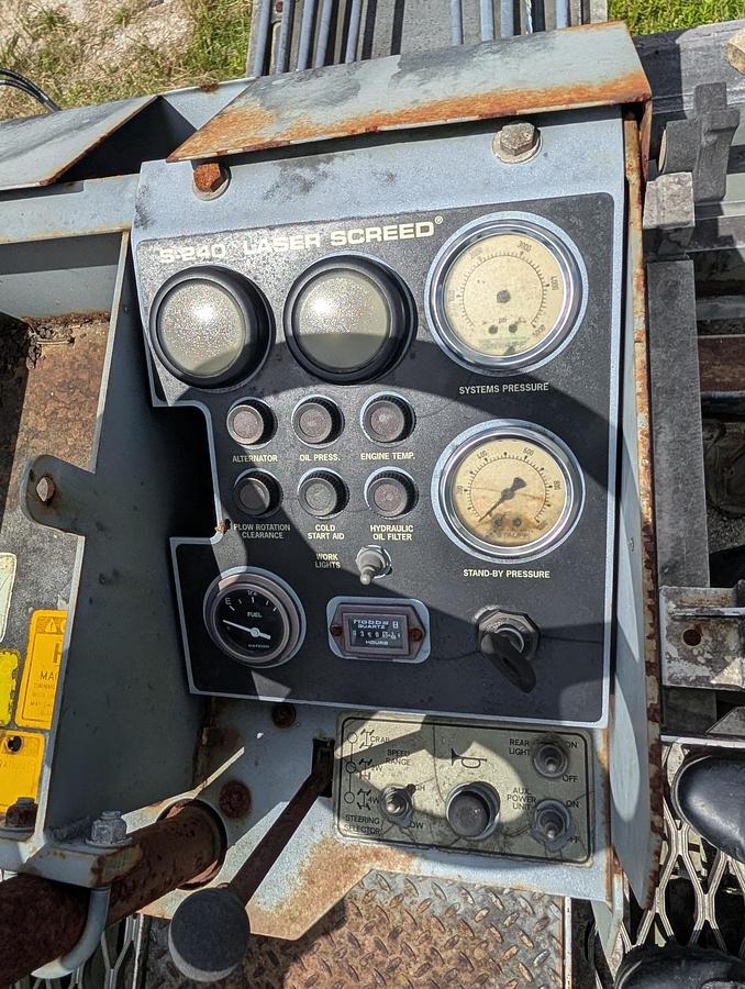 Used 2000 SOMERO S240