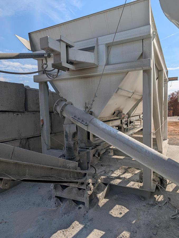 Used 2025 ERNEST INDUSTRIES Shortstop Concrete Blender