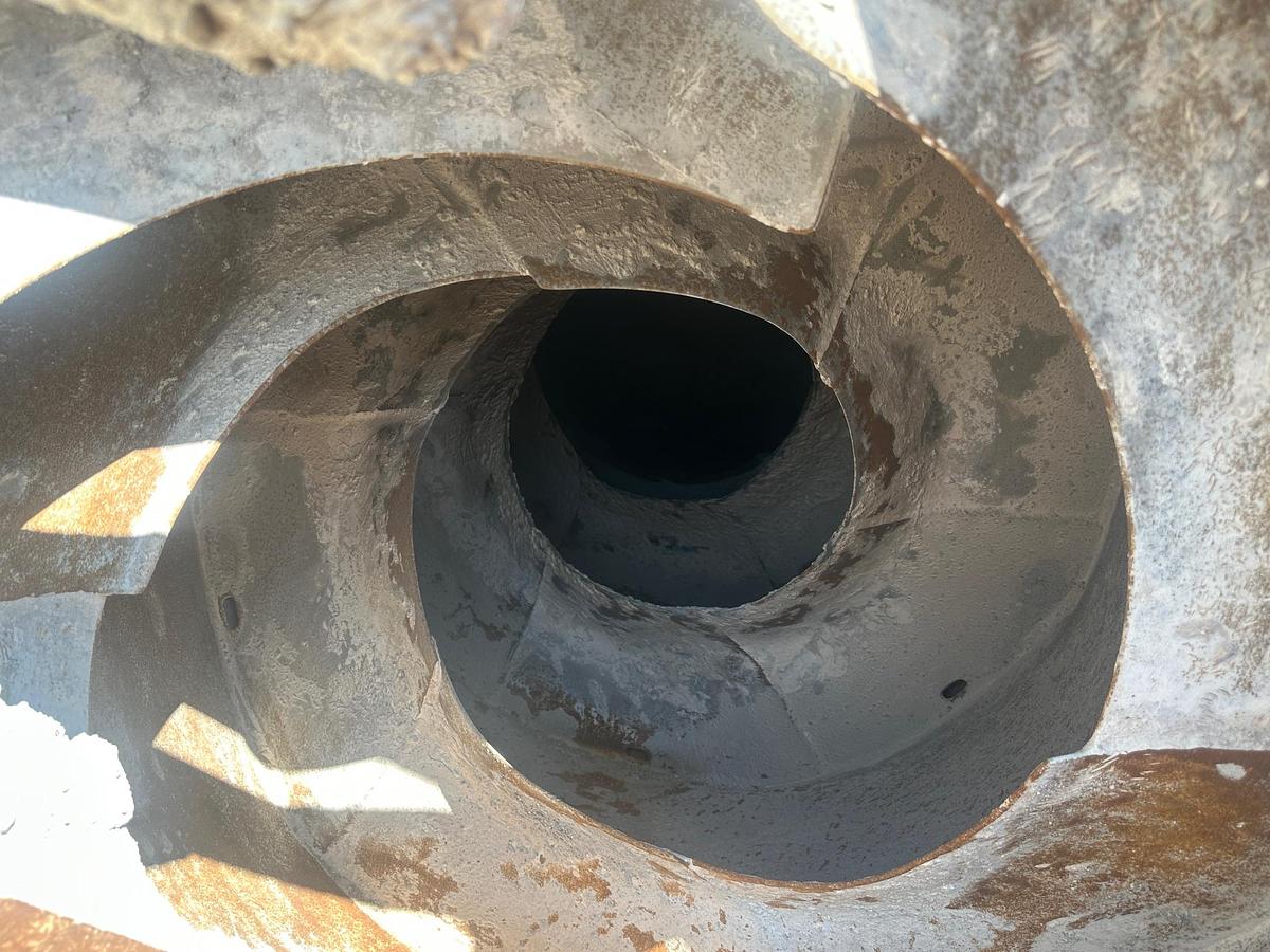 Used 2007 PHOENIX Front Discharge Mixer