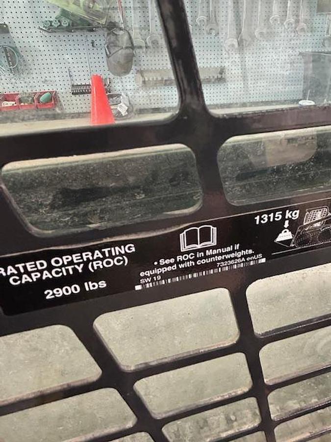 Used 2022 BOBCAT T76