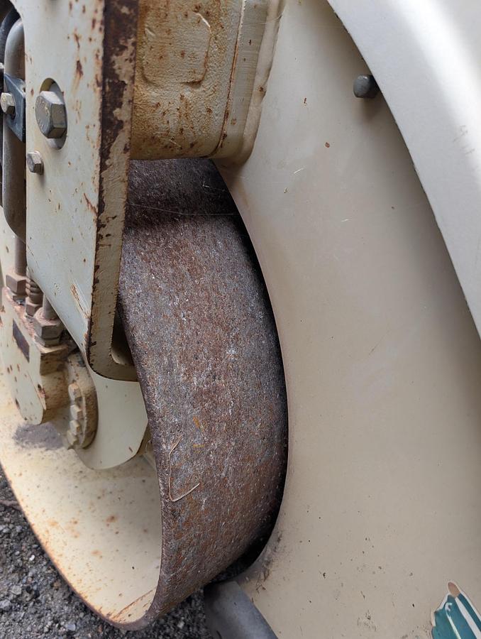 Used 2002 PUCKETT MFG 560