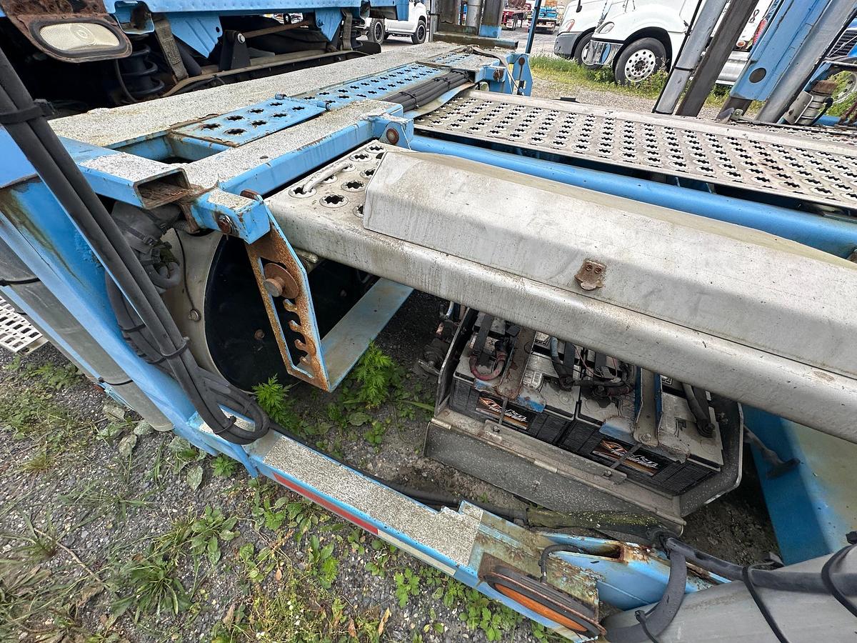 Used 2015 VOLVO VAH Auto Hauler