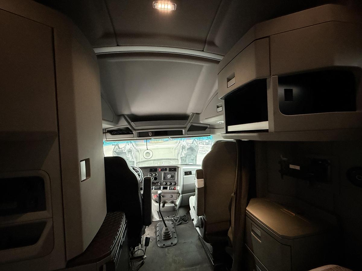 Used 2016 KENWORTH T680