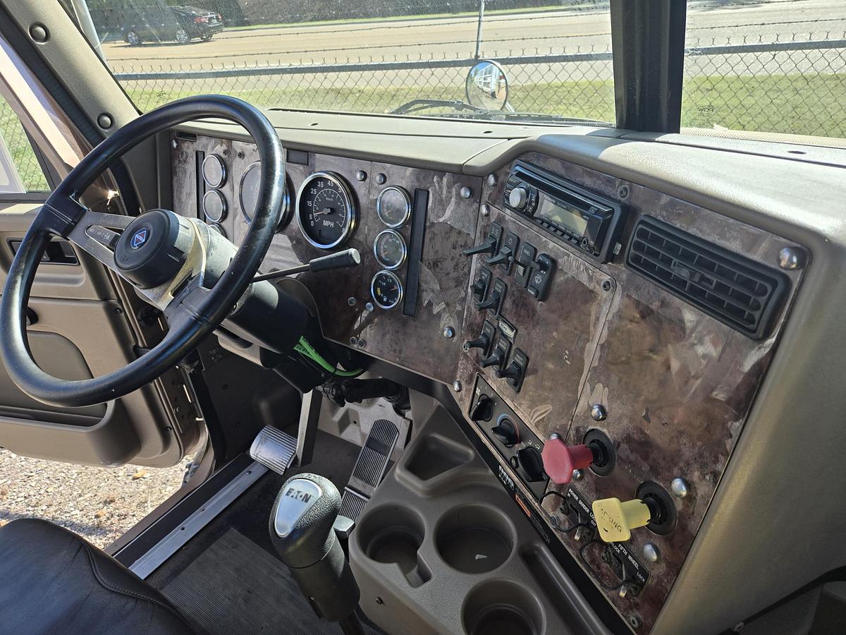 Used 2005 INTERNATIONAL 9200i