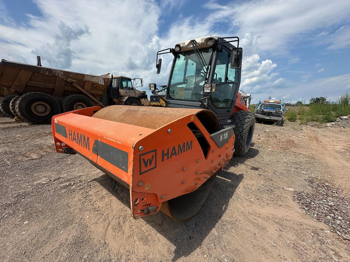 Used 2019 HAMM H10i