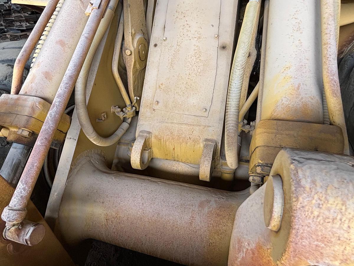 Used 1977 CATERPILLAR 980D