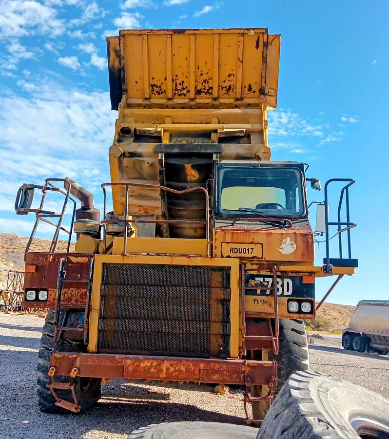 Used 1998 CATERPILLAR 773D