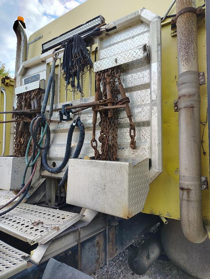 Used 2005 INTERNATIONAL 9900i