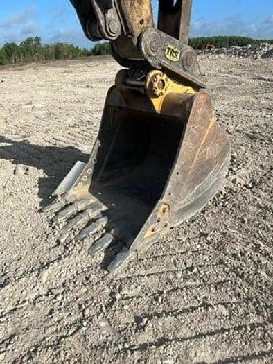 Used 2007 CATERPILLAR 325DL