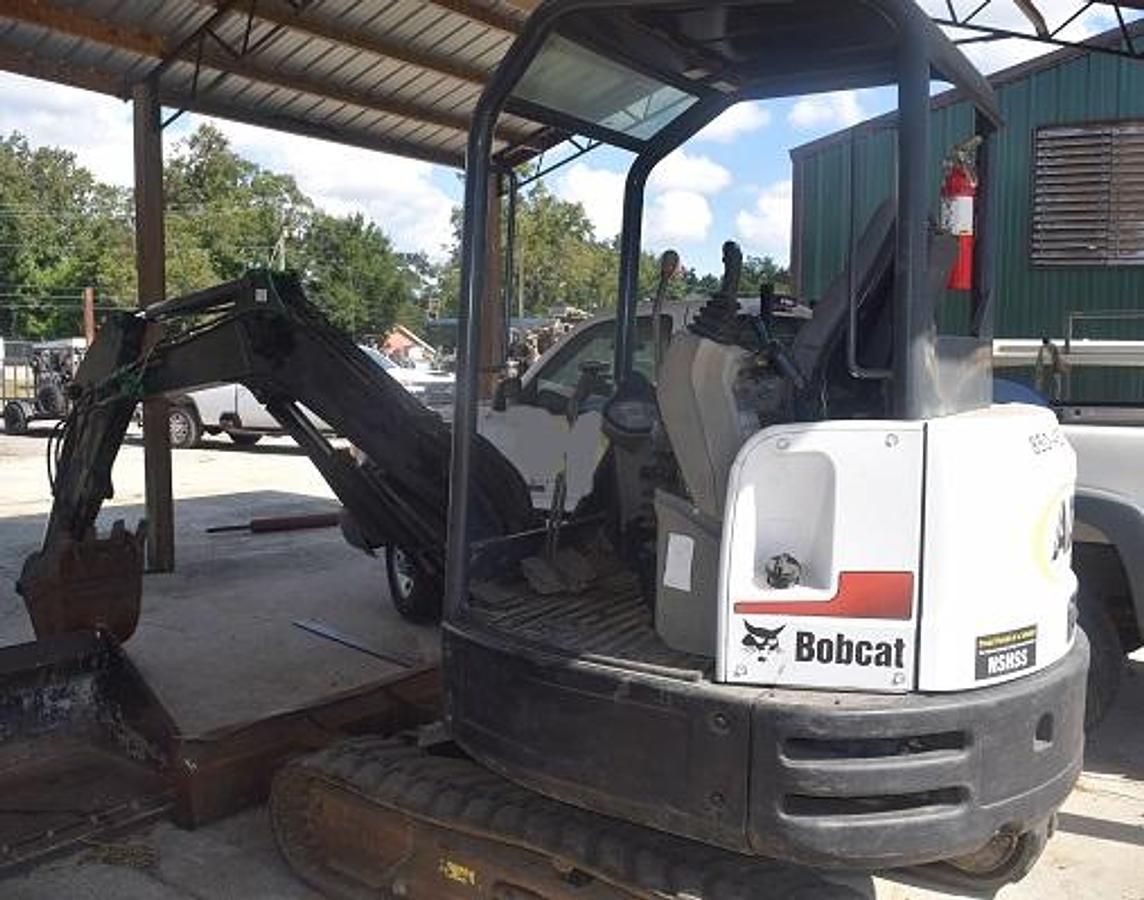 Used 2015 BOBCAT E32