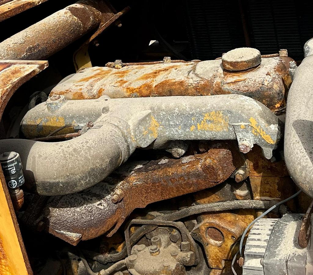 Used 1997 CATERPILLAR R80