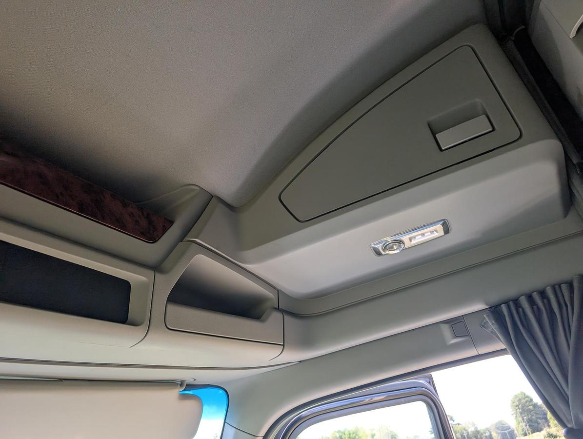 Used 2021 KENWORTH T680