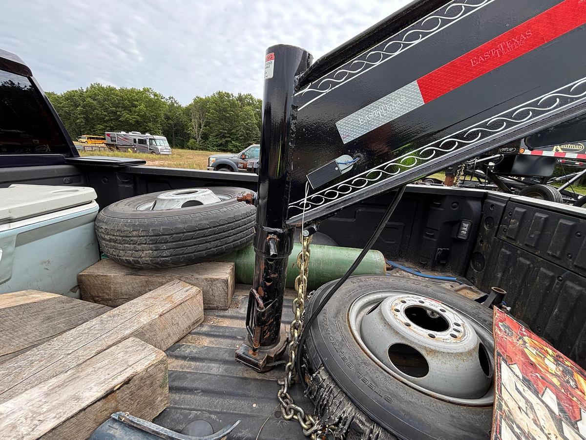 Used 2022 EAST TEXAS TRAILERS 40 foot