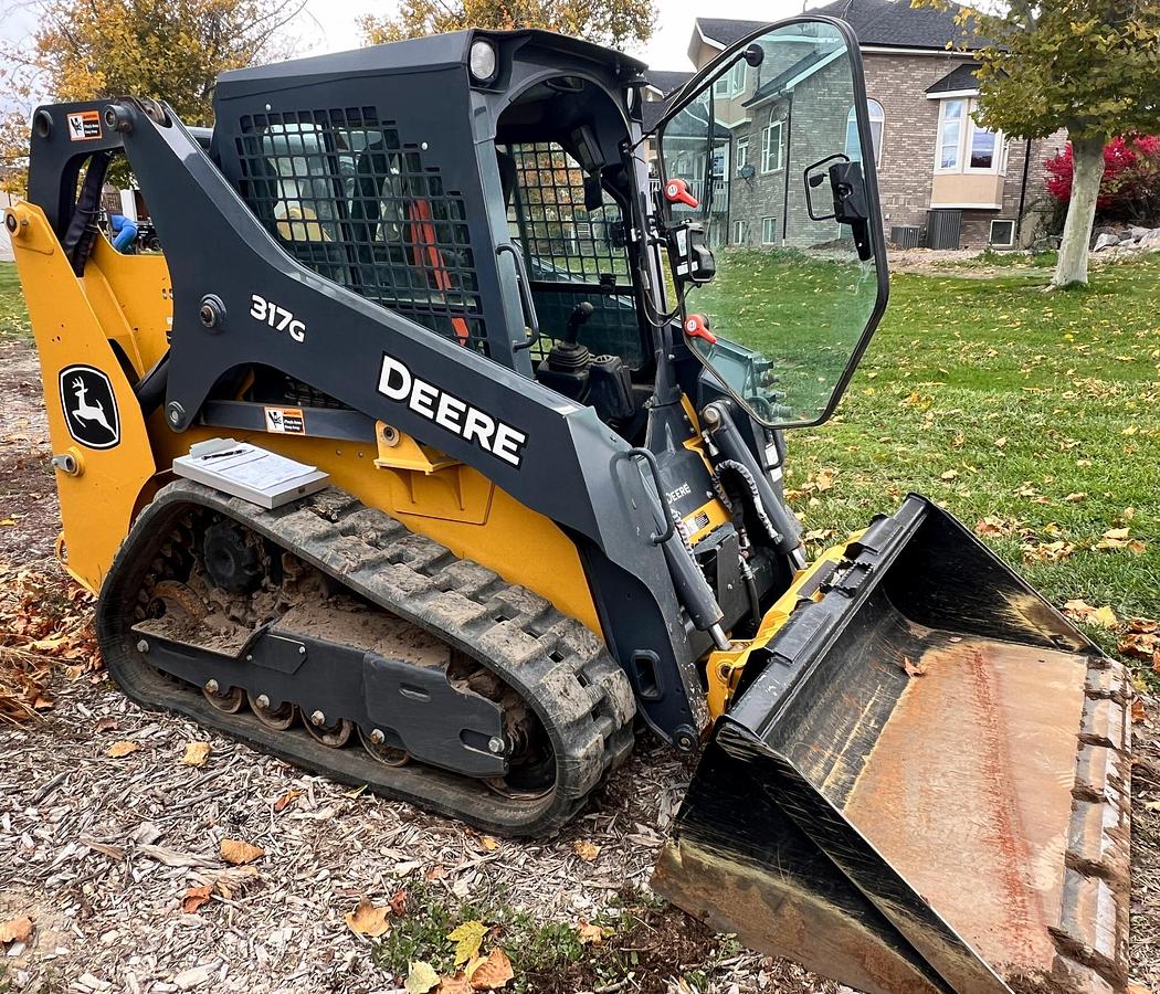 Used 2022 DEERE 317G