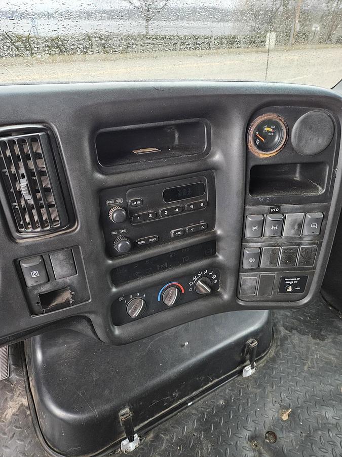 Used 2009 LIFTMOORE 2550