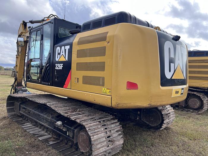 Used 2017 CATERPILLAR 326FL
