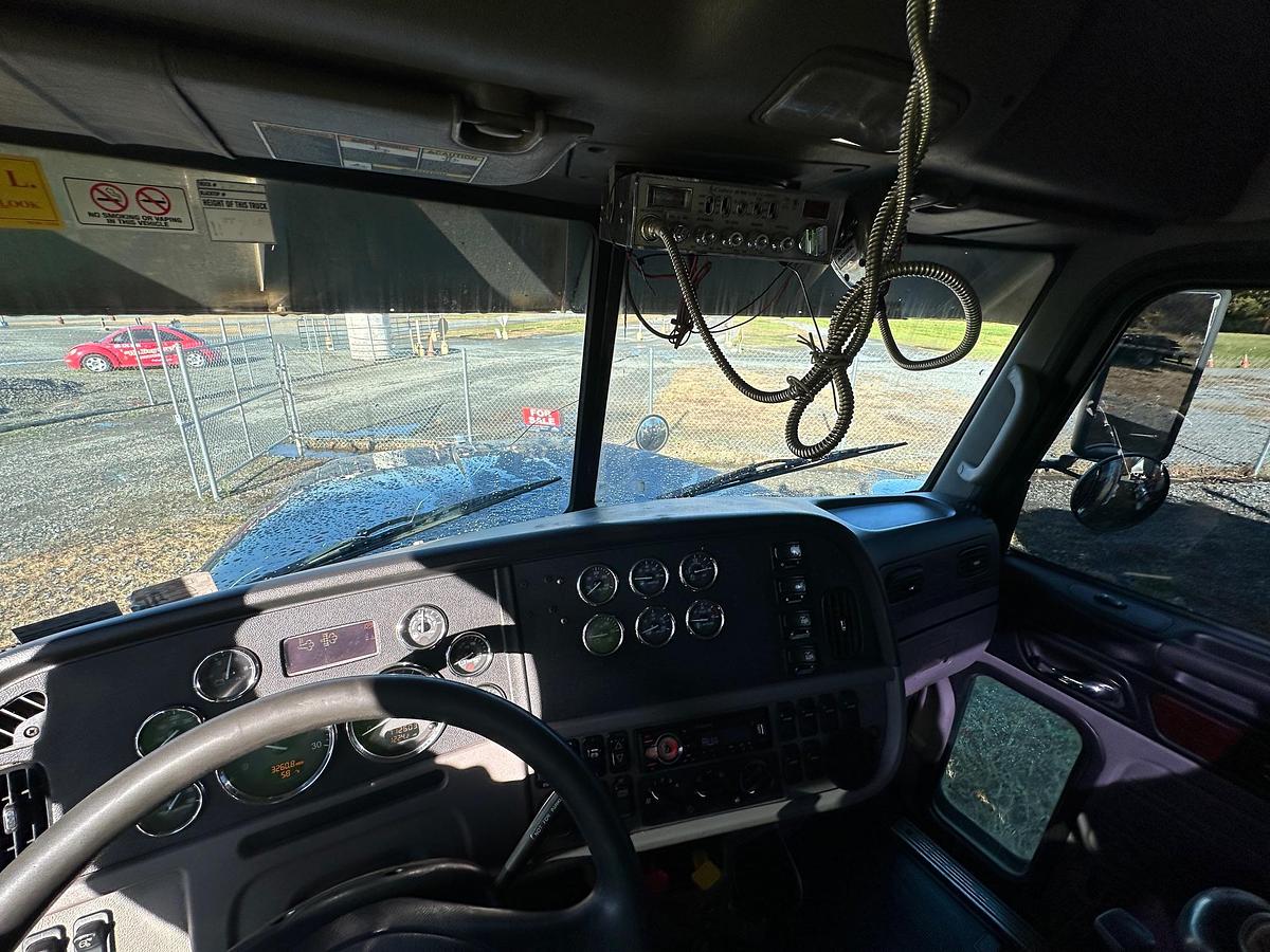 Used 2016 PETERBILT 367