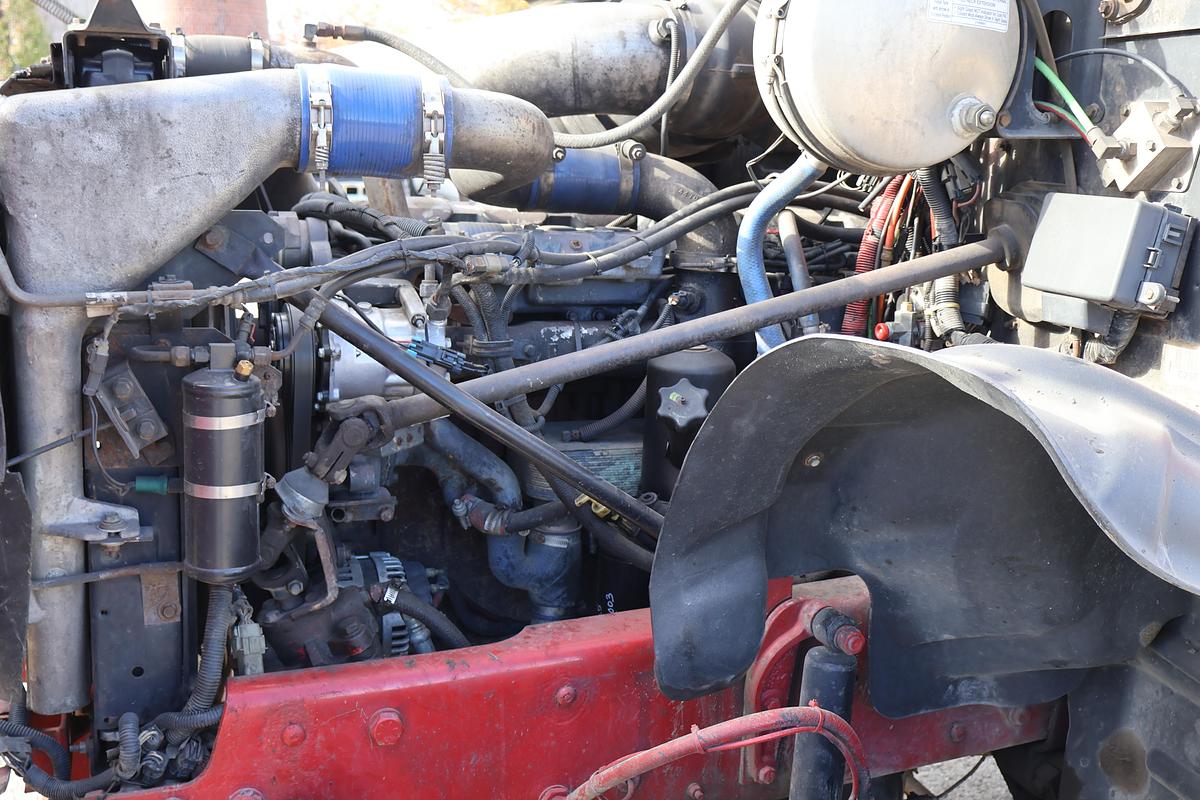 Used 2007 MACK Granite CV713