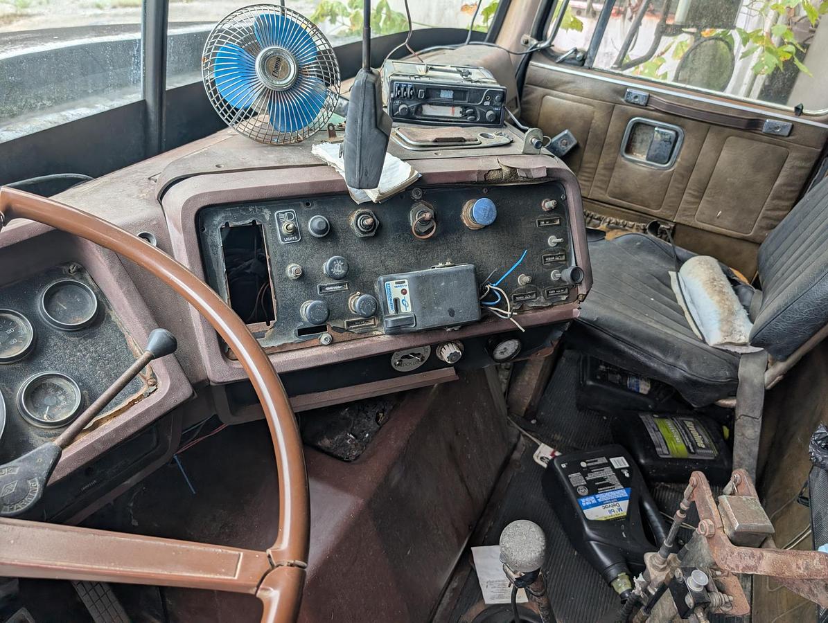 Used 1977 WHITE 6V92TTA