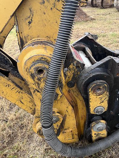 Used 2017 CATERPILLAR 326FL