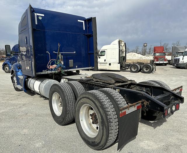 Used 2017 KENWORTH T680