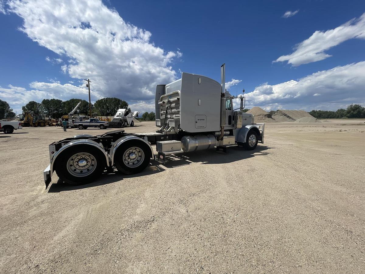 Used 2008 PETERBILT 388